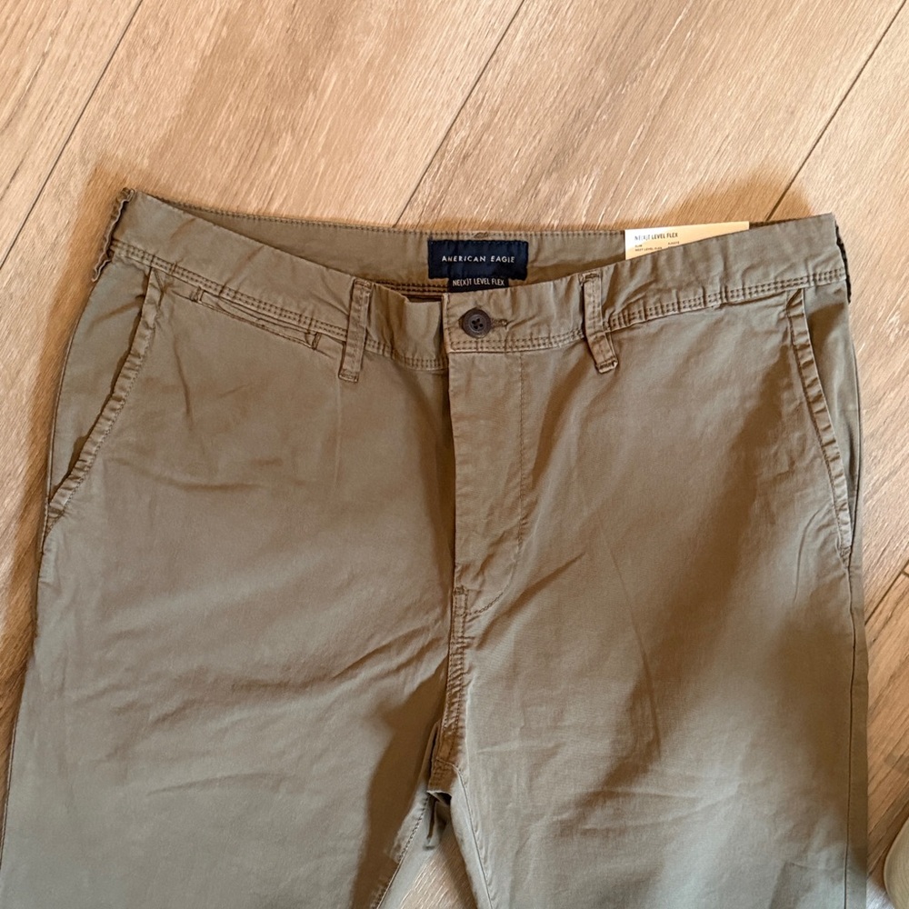 American Eagle Outfitters Men's Khaki Chinos NWT size 34x36 next level flex slim - Picture 3 of 5
